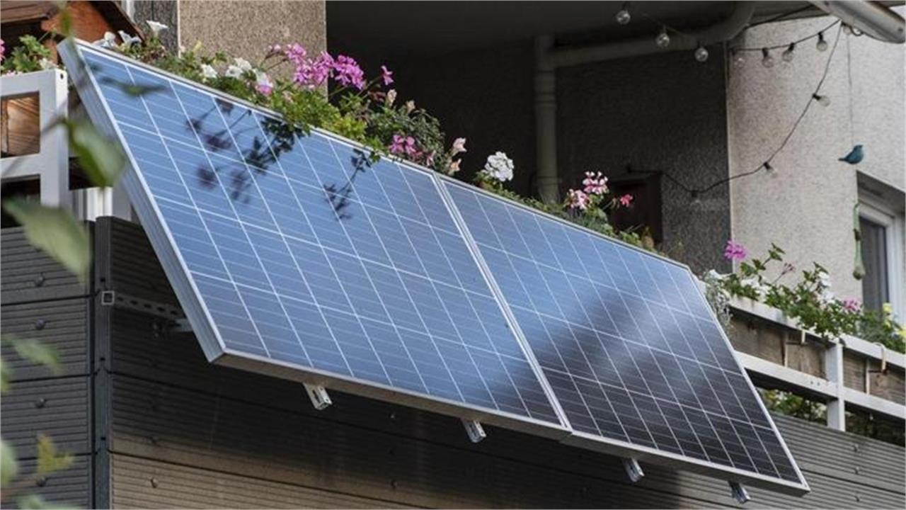 UK Launches Mini Solar Scheme … Into A Thicket of Red Tape